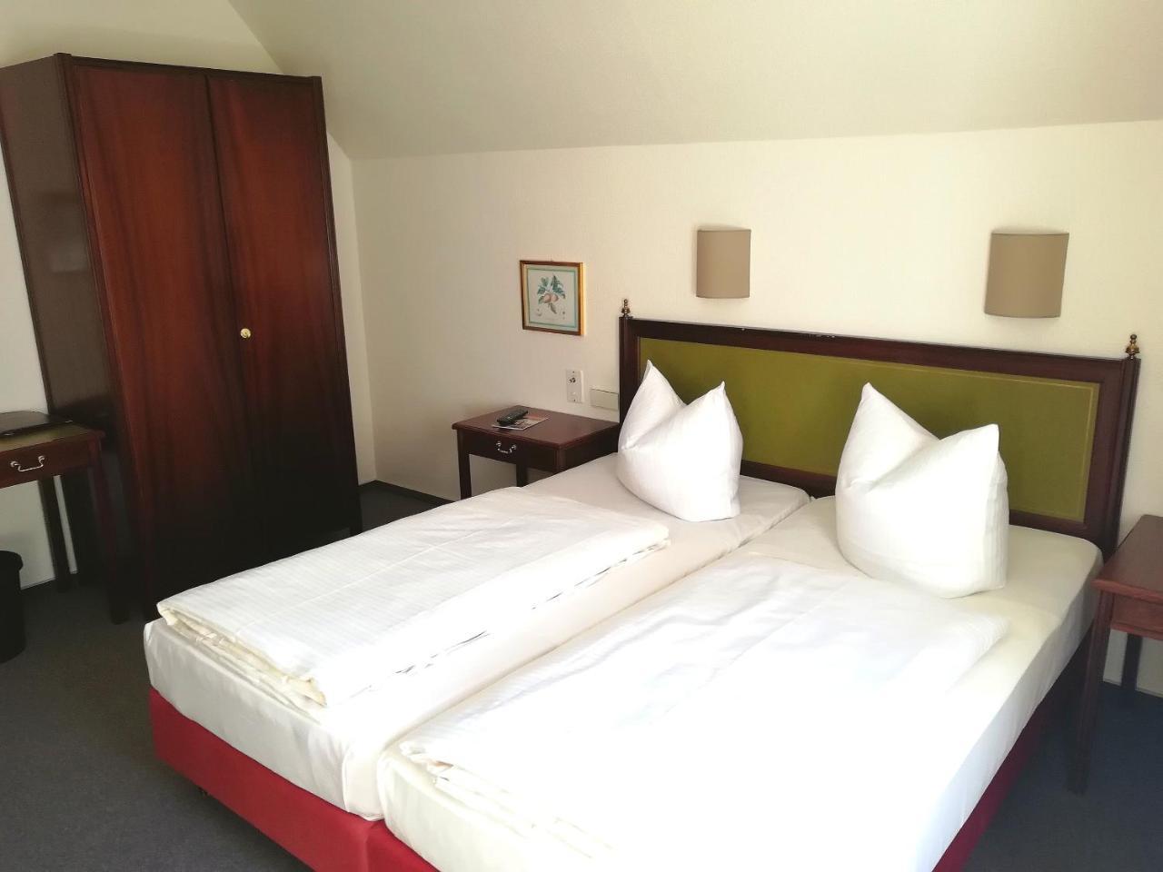 Hotel Krohwinkel Hittfeld Kültér fotó